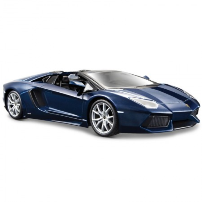 Street Series Lamborghini Aventador LP 700-4 Blue 1:24 Remote Control Car by Maisto