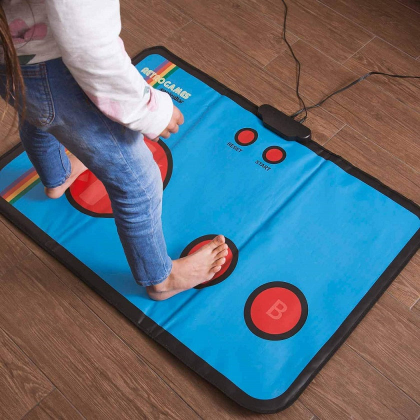 Orb Retro Gaming Mat by Thumbs Up!